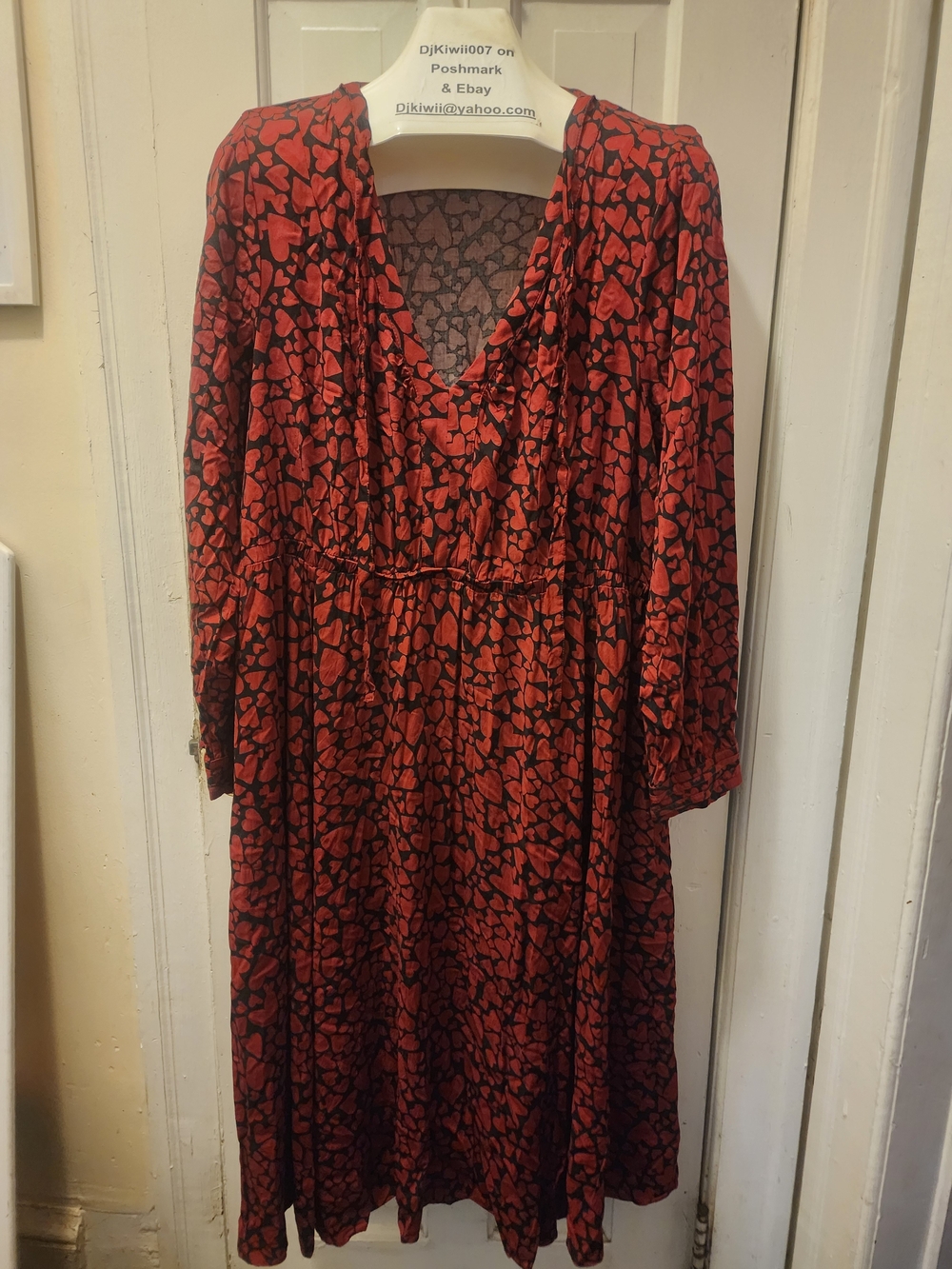 3x [torrid] Red and Black Heart Print Midi Tie Neck Dress